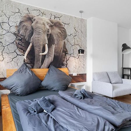 Apartment 1, Direkt Am Bahnhof Aachen Eksteriør billede