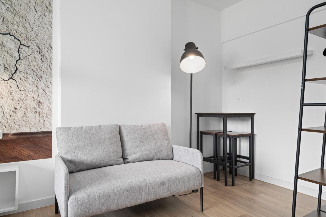 Apartment 1, Direkt Am Bahnhof Aachen Eksteriør billede